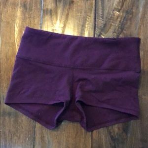 lululemon athletica Shorts - Lulu lemon shorts lululemon athletica Shorts - Lulu lemon shorts